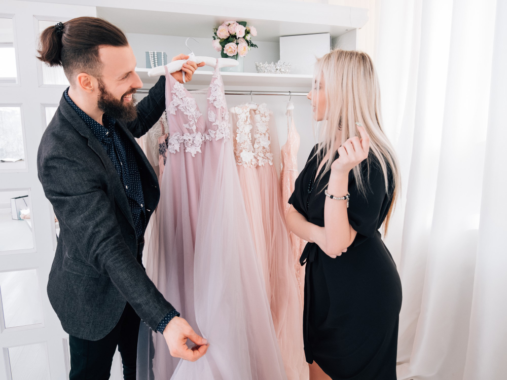 Diferența dintre o rochie de eveniment formală și una semi formală, pe înțelesul tuturor
